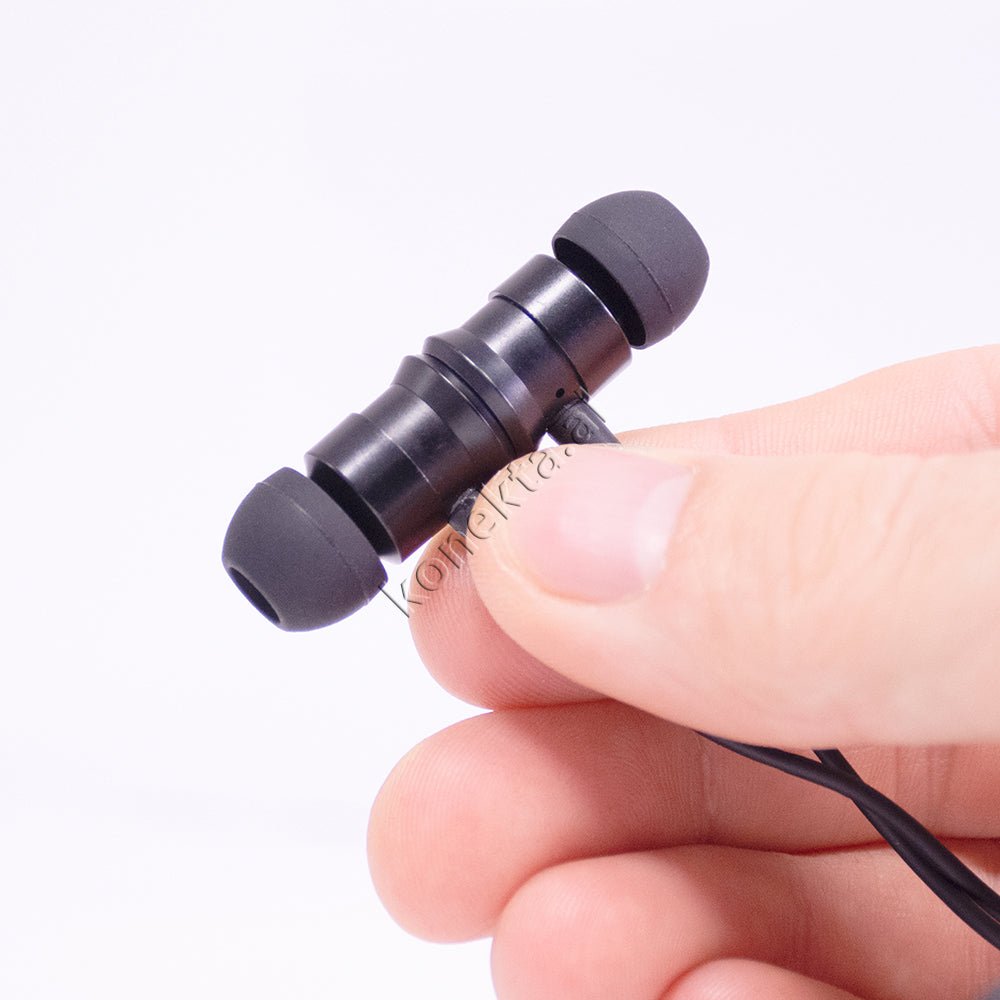 Moxom MX-EP08 Headphones, 1.2m Cable, 3.5mm Audio Jack - Image 1