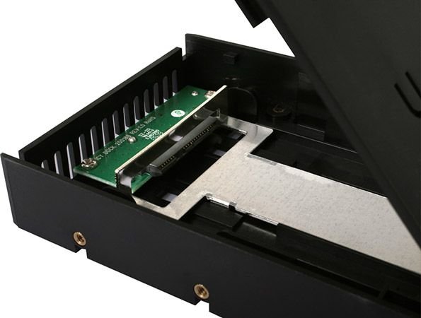 Icy Dock EZConvert HDD Enclosure 3.5" SATA HDD 2.5" and SSD (MB882SP-1S-1B) - Image 1