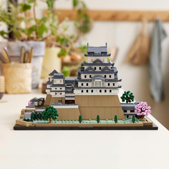 LEGO Architecture 21060 Himeji Castle Set, 2125 Pieces - Thumbnail 5