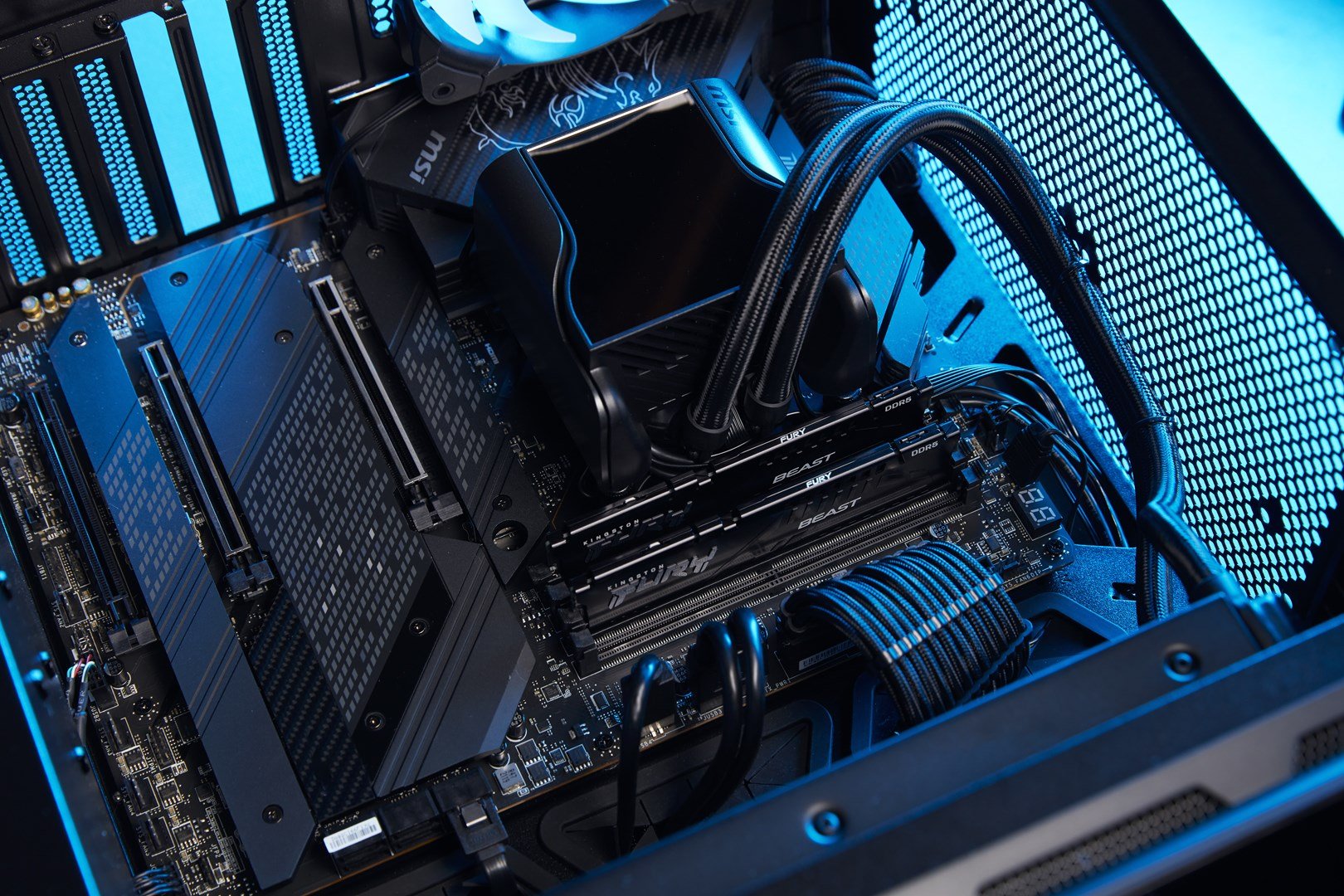 Kingston FURY RAM 16GB 6000MT/s DDR5 CL36 DIMM (2 x 8 GB) Beast Black EXPO - Thumbnail 4