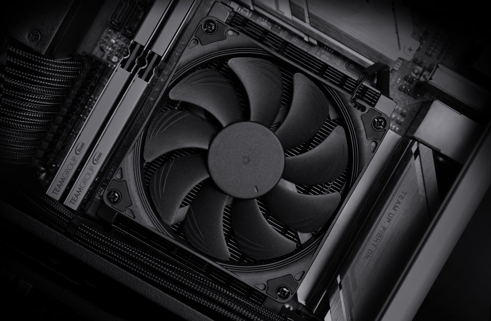 Noctua NH-L9a-AM4 Cooler chromax.black, 92mm, AM4, Black - Thumbnail 6