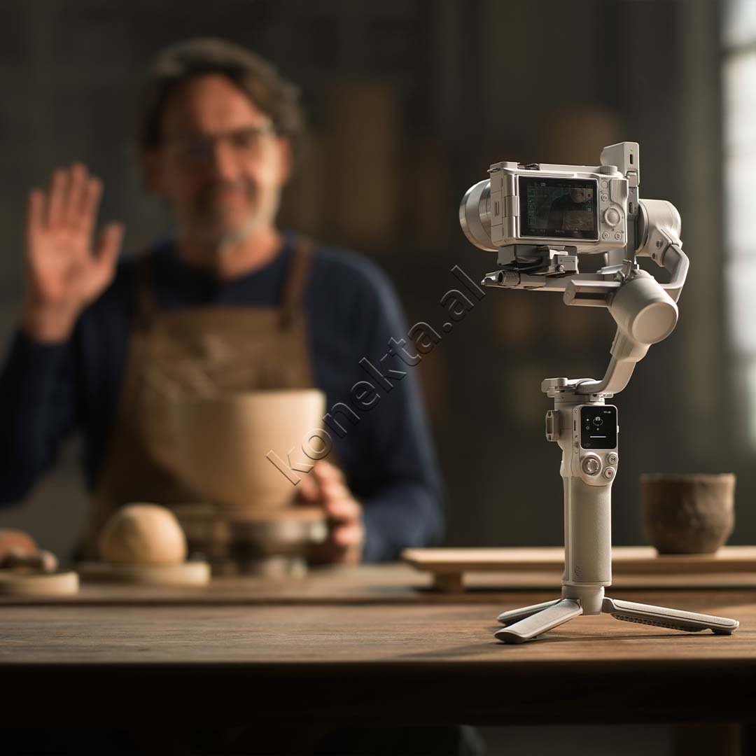DJI RS4 Mini Gimbal Combo - Thumbnail 11