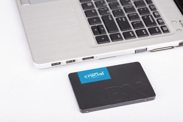 Crucial BX500 SSD, 240GB - Thumbnail 2