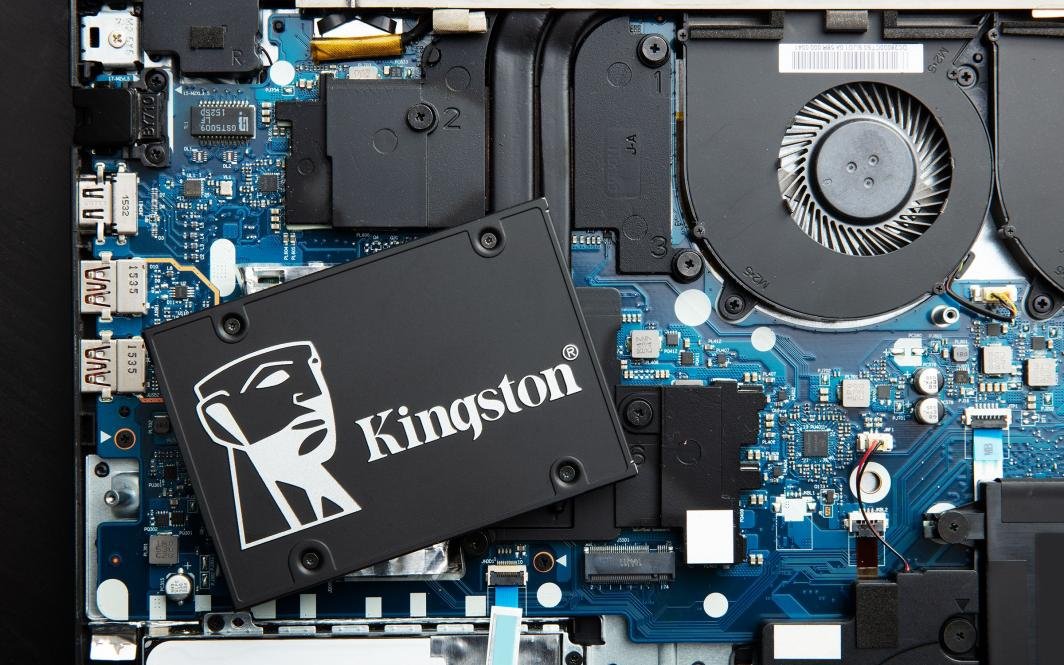 Kingston KC600 SSD, 256GB, 2.5" SATA III - Thumbnail 7