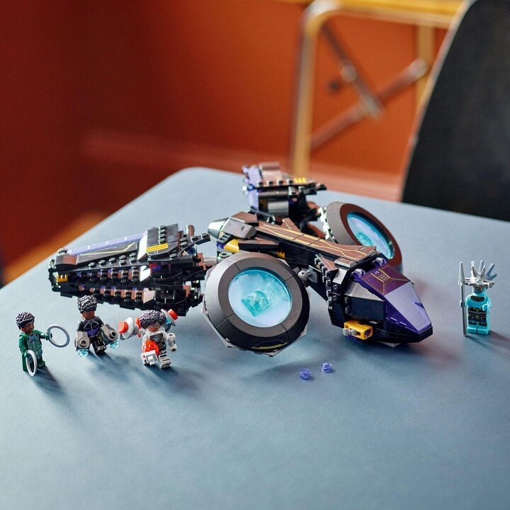 LEGO Marvel 76211 Shuri's Sunbird Jet, 355 Pieces - Thumbnail 5