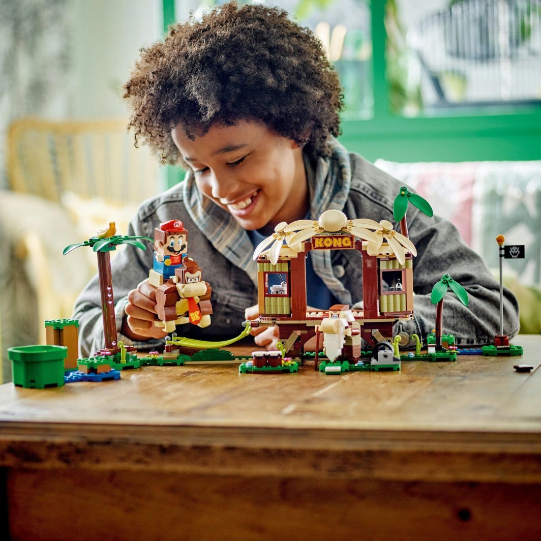 LEGO Super Mario 71424 Donkey Kong's Tree House Expansion, 555 pieces - Thumbnail 5