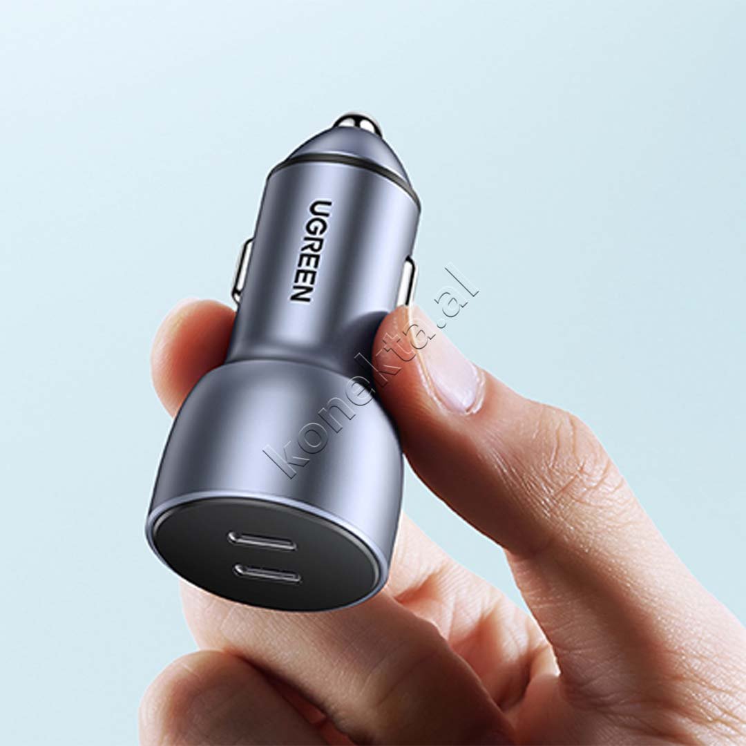 UGreen 40W Car Charger, Black, USB-C, Dual Port - Thumbnail 3