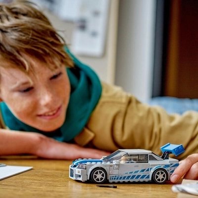 LEGO Speed Champions 76917 2 Fast 2 Furious Nissan Skyline GT-R (R34) Set - Thumbnail 3