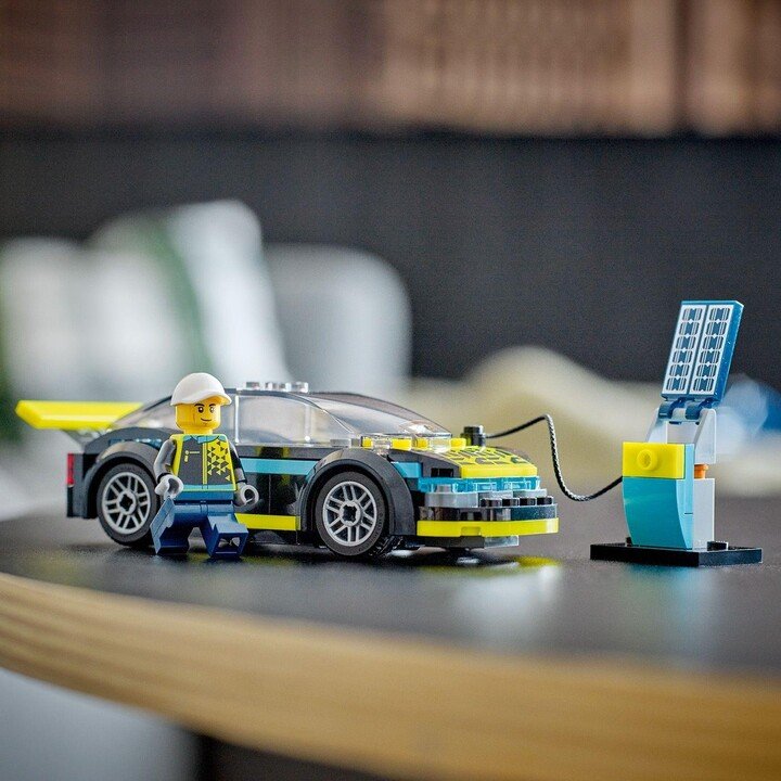 LEGO City 60383 Electric Sports Car, 95 pieces - Thumbnail 8