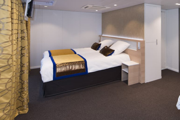Cat B Stateroom Outside Main Deck