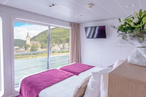 Cat A Stateroom Outside Upper Deck