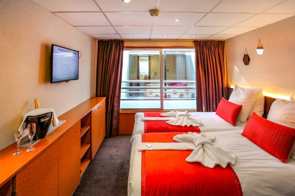 Cat A Stateroom Outside Upper Deck