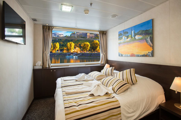 Cat C Stateroom Outside Double Intermediate Deck