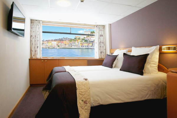 Cat B Stateroom Outside Intermediate Deck
