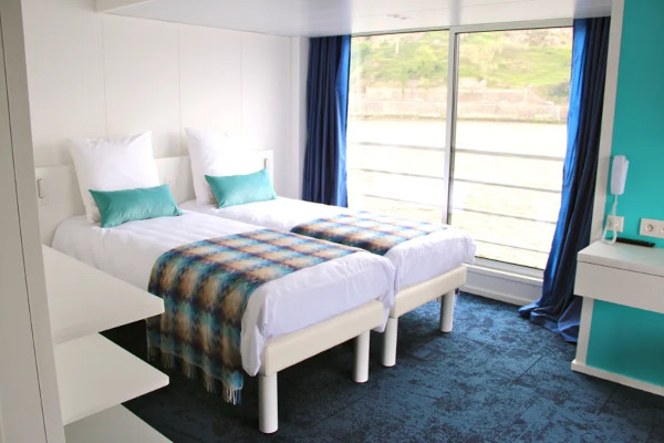 Cat A Stateroom Outside Upper Deck