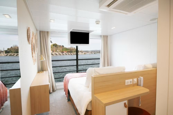 Cat C Stateroom Outside Intermediate Deck
