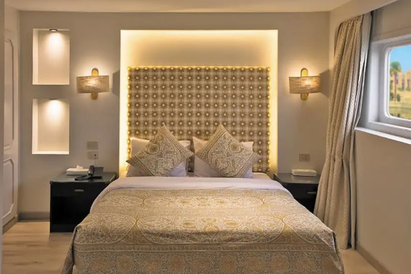 Suite Category 1