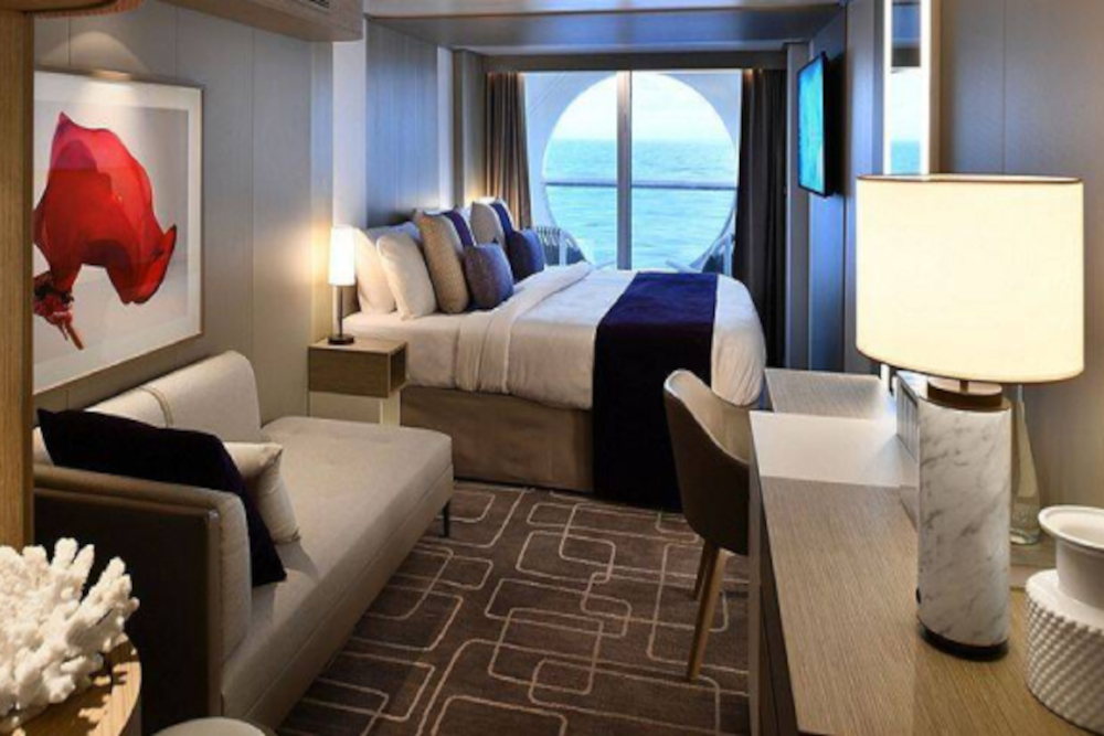 Veranda Stateroom and Porthole Window
