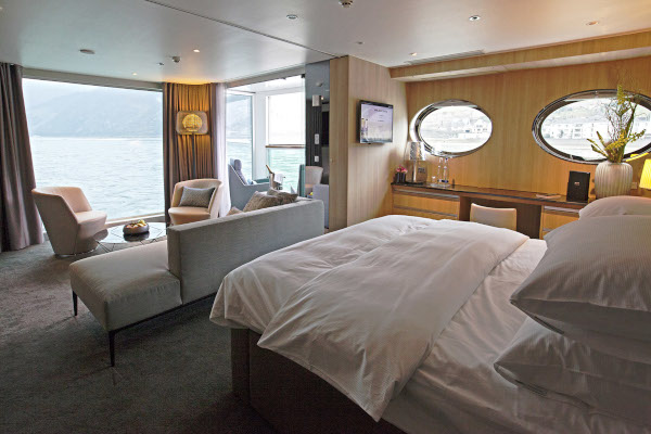 Royal Panorama Suite
