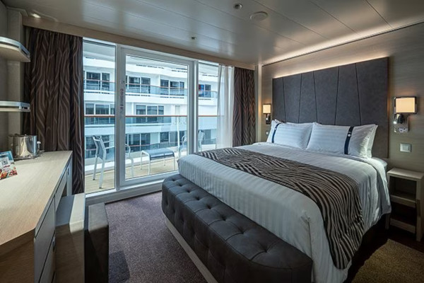 Cabina Deluxe Balcony con Promenade e Vista sull'Oceano