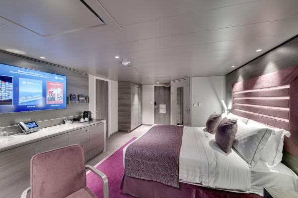 Yacht Club Inside Suite MSC Bellissima