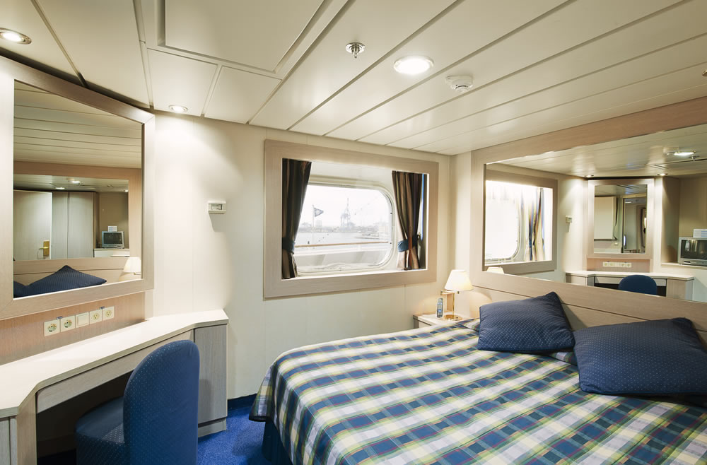 Cabina Bella Outside MSC Lirica