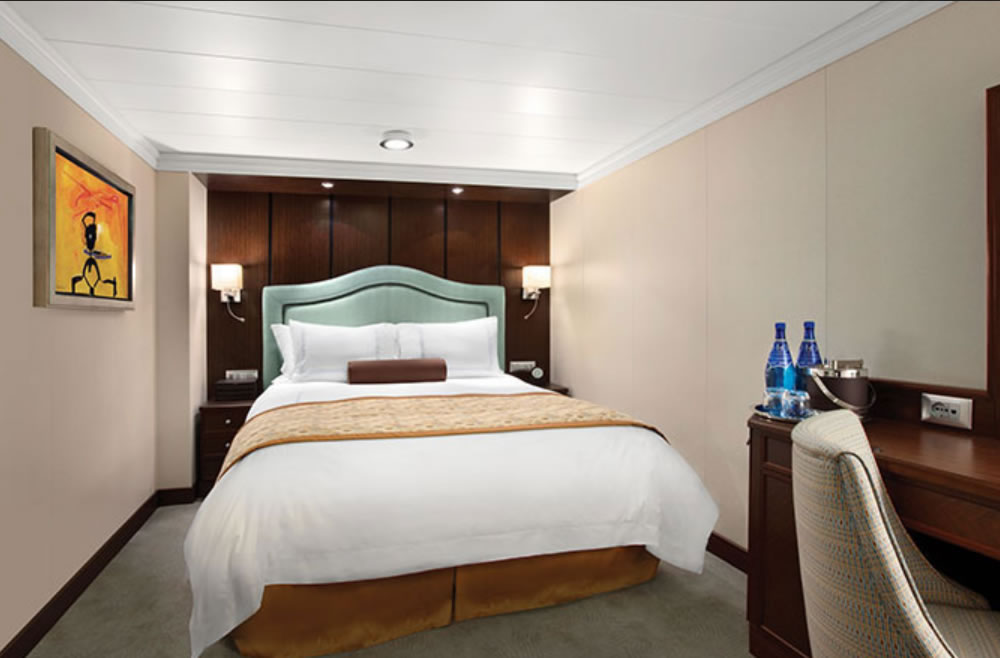 Interior double cabin