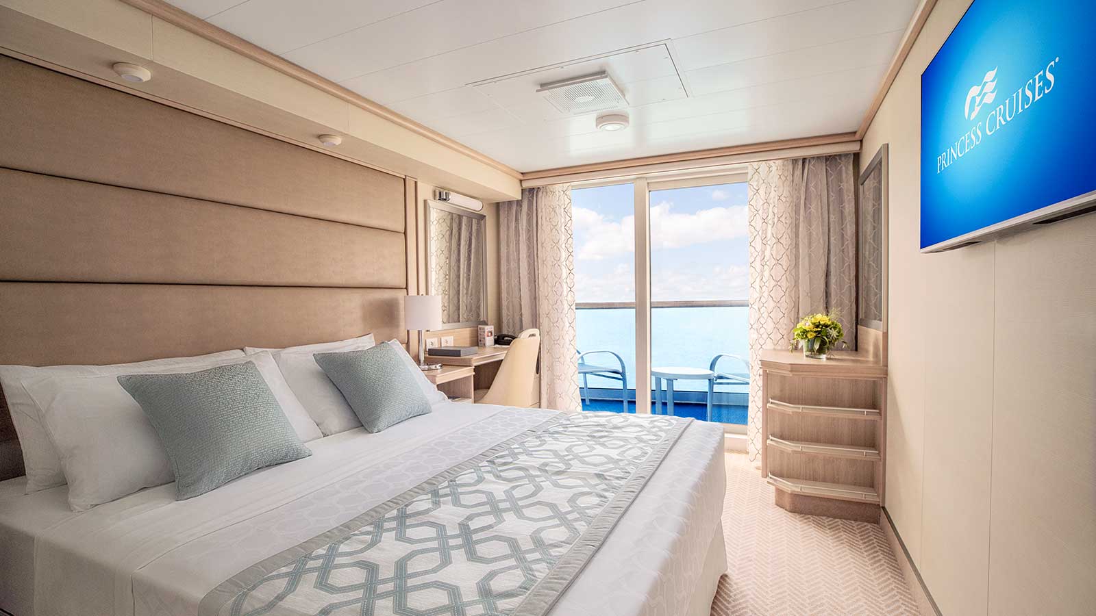 Deluxe Balcony Cabin
