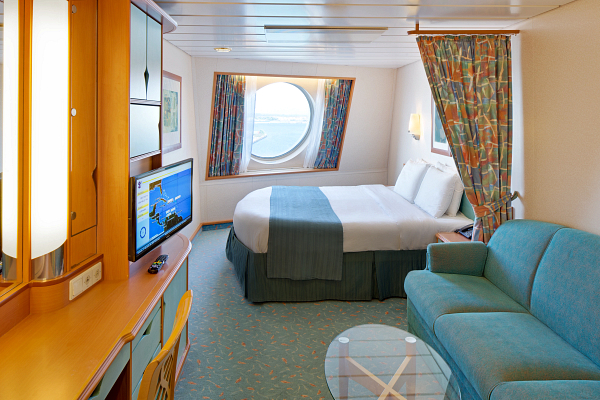 Accessible outside stateroom ocean view