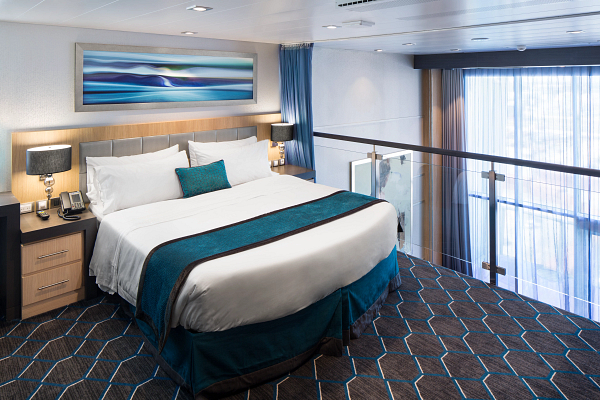 Crown Loft Suite with Balcony