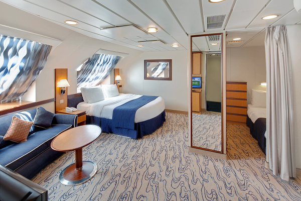 Large outside stateroom ocean view