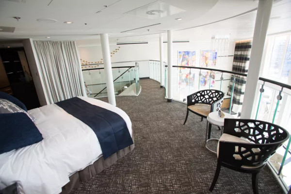 Royal Loft Suite with balcony
