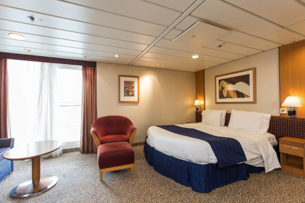 Balcony stateroom connected