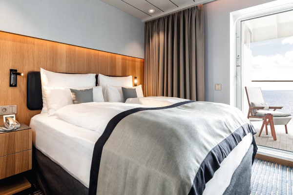 Cabina Panorama Suite a bordo di Mein Schiff 1