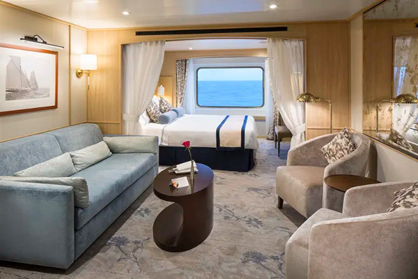 Star Balcony Suite
