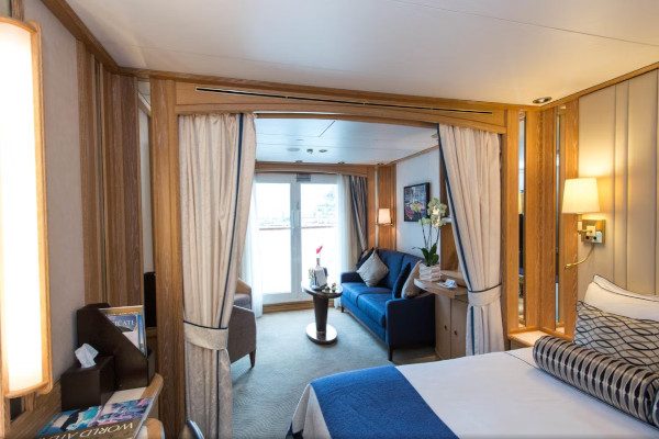 Balcony Suite