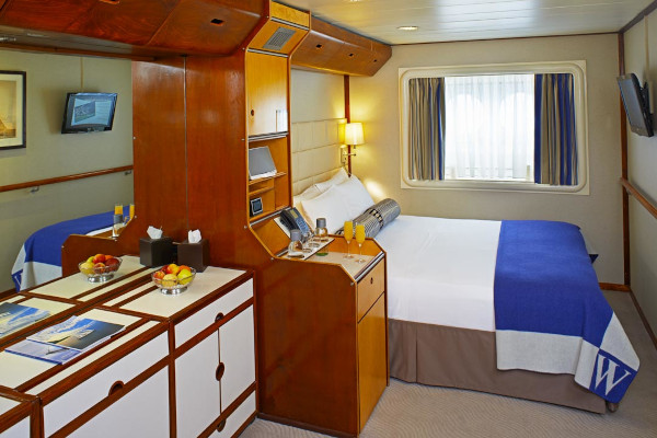 Stateroom Suite Category BX Deluxe