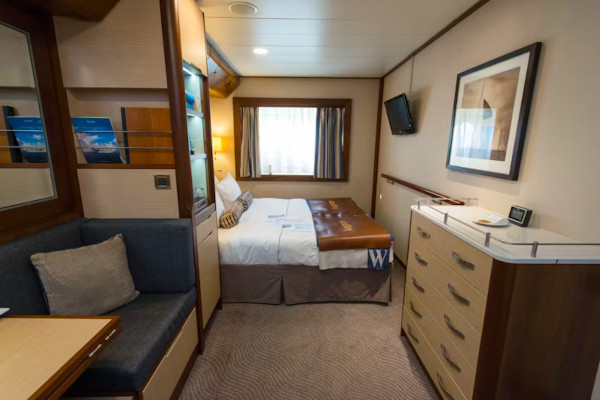 Stateroom Suite Category B