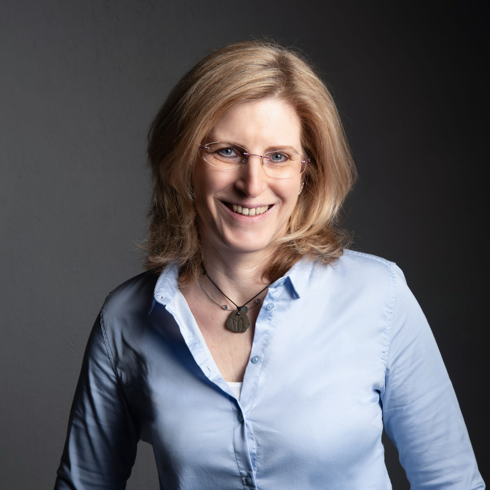 Marion Khadjenouri-Strobel