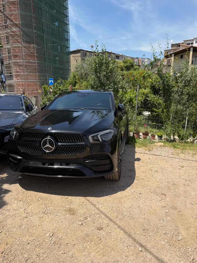 Mercedes-Benz GLE 400