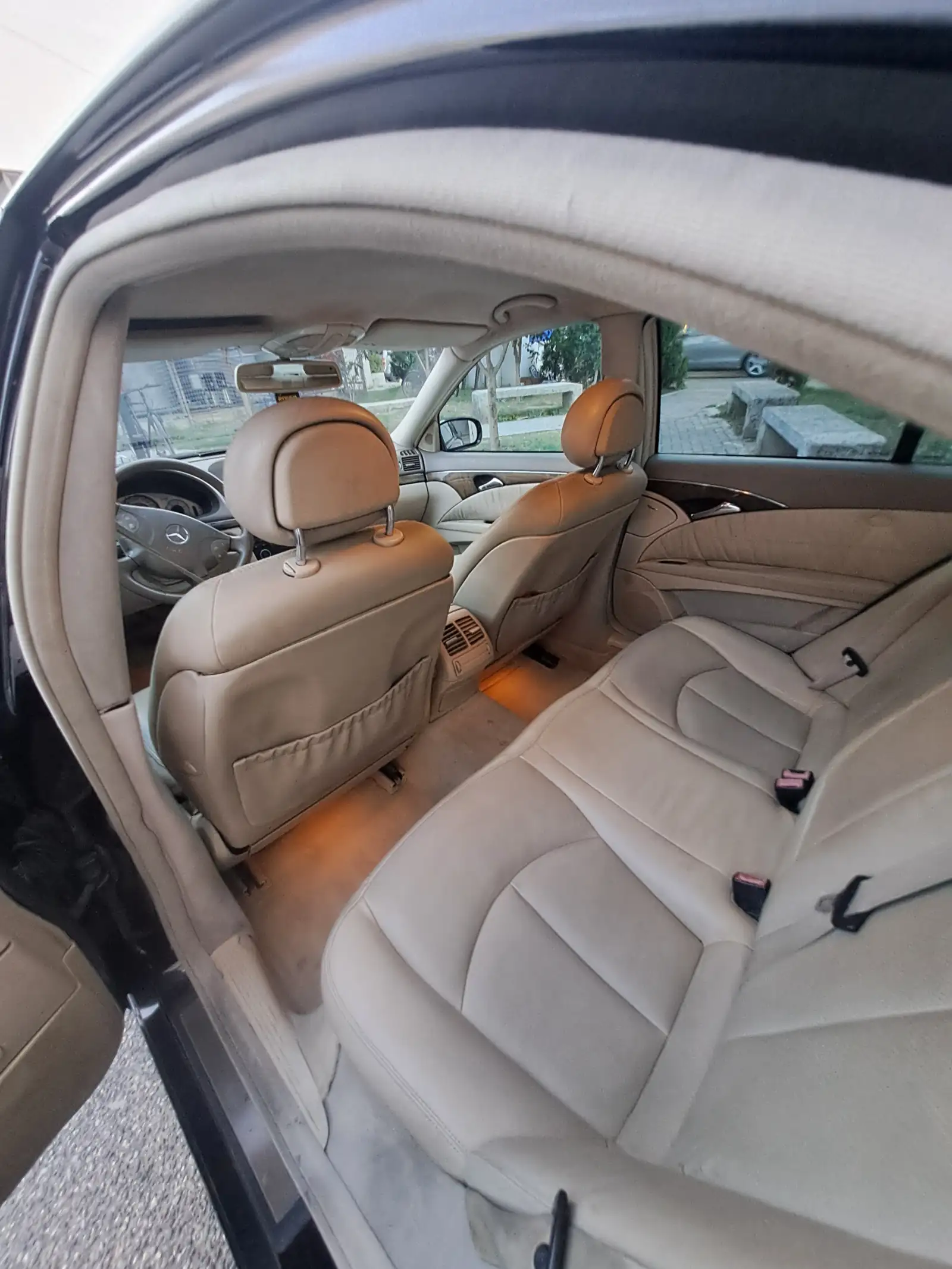 Mercedes-Benz E 270 2005 E Zezë ne Durrës