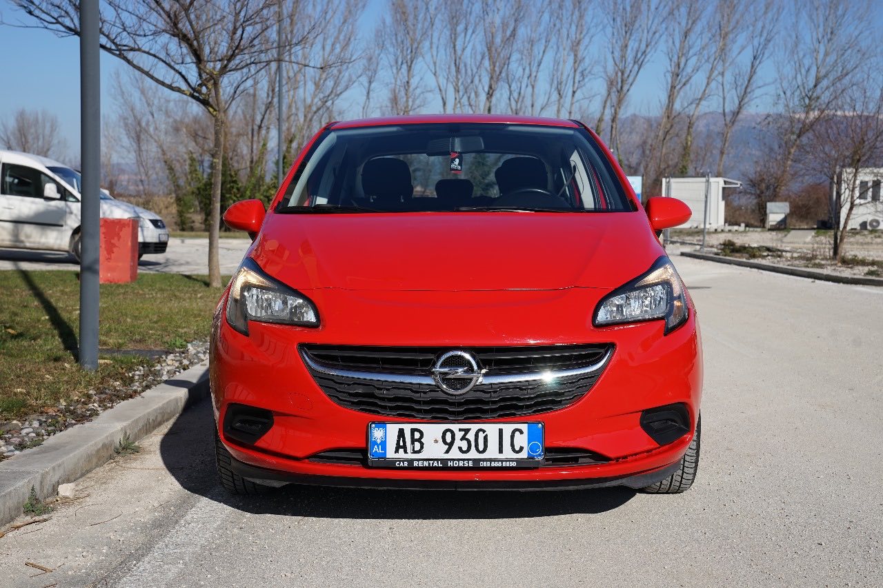 Opel Corsa 2017 E Kuqe ne Tiranë