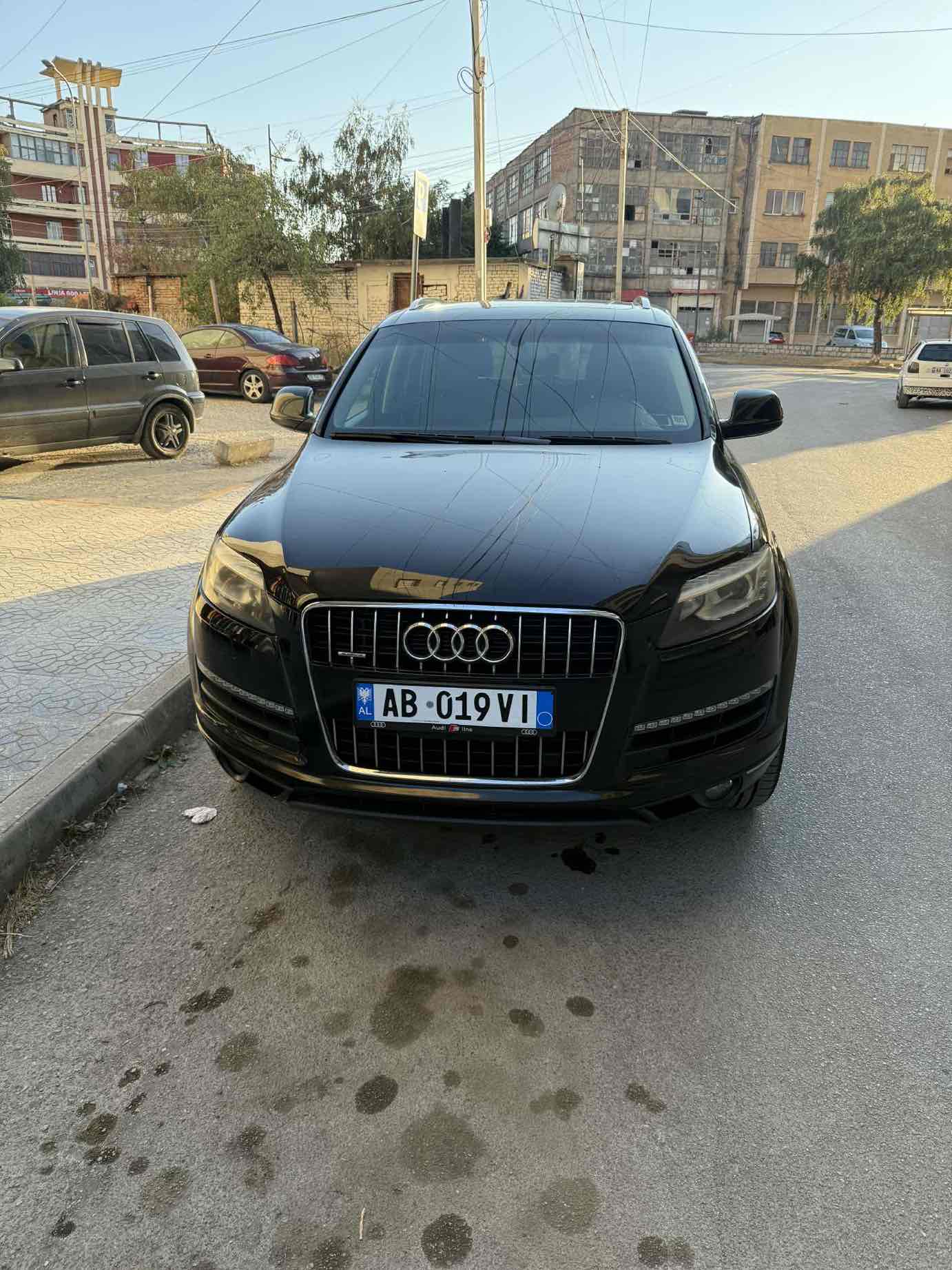 Audi Q7 2014 Blu e Errët ne Korçë