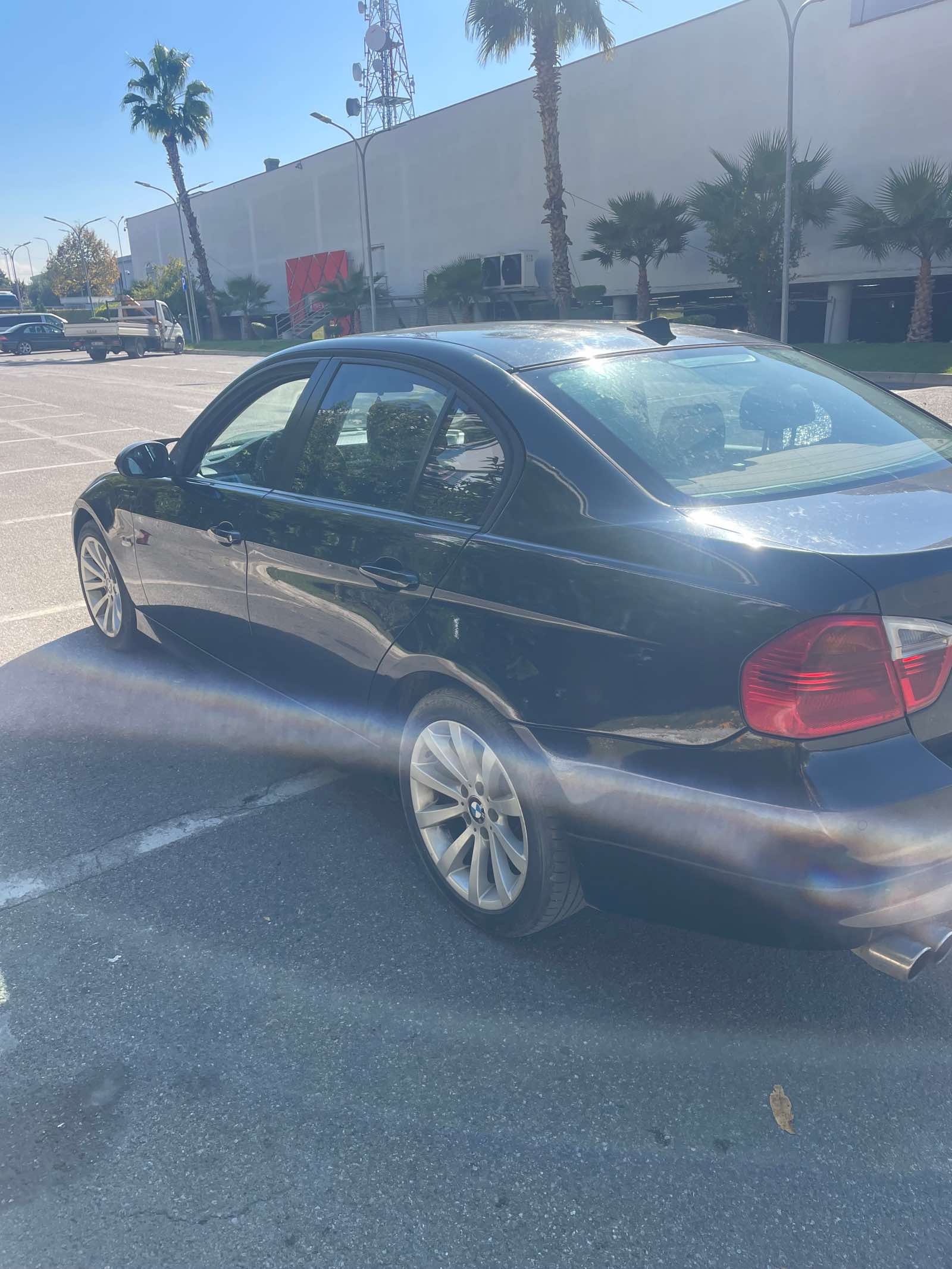 BMW 325 2006 E Zezë ne Tiranë
