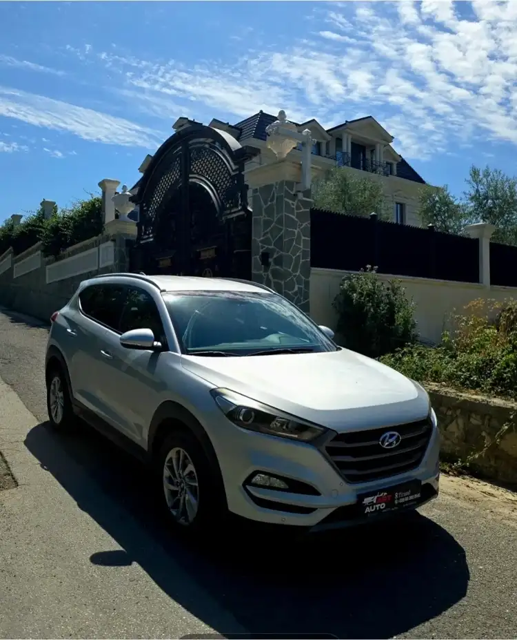 Hyundai TUCSON 2016 Argjendtë ne Tiranë