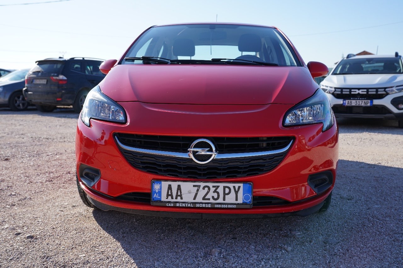 Opel Corsa 2016 E Kuqe ne Tiranë
