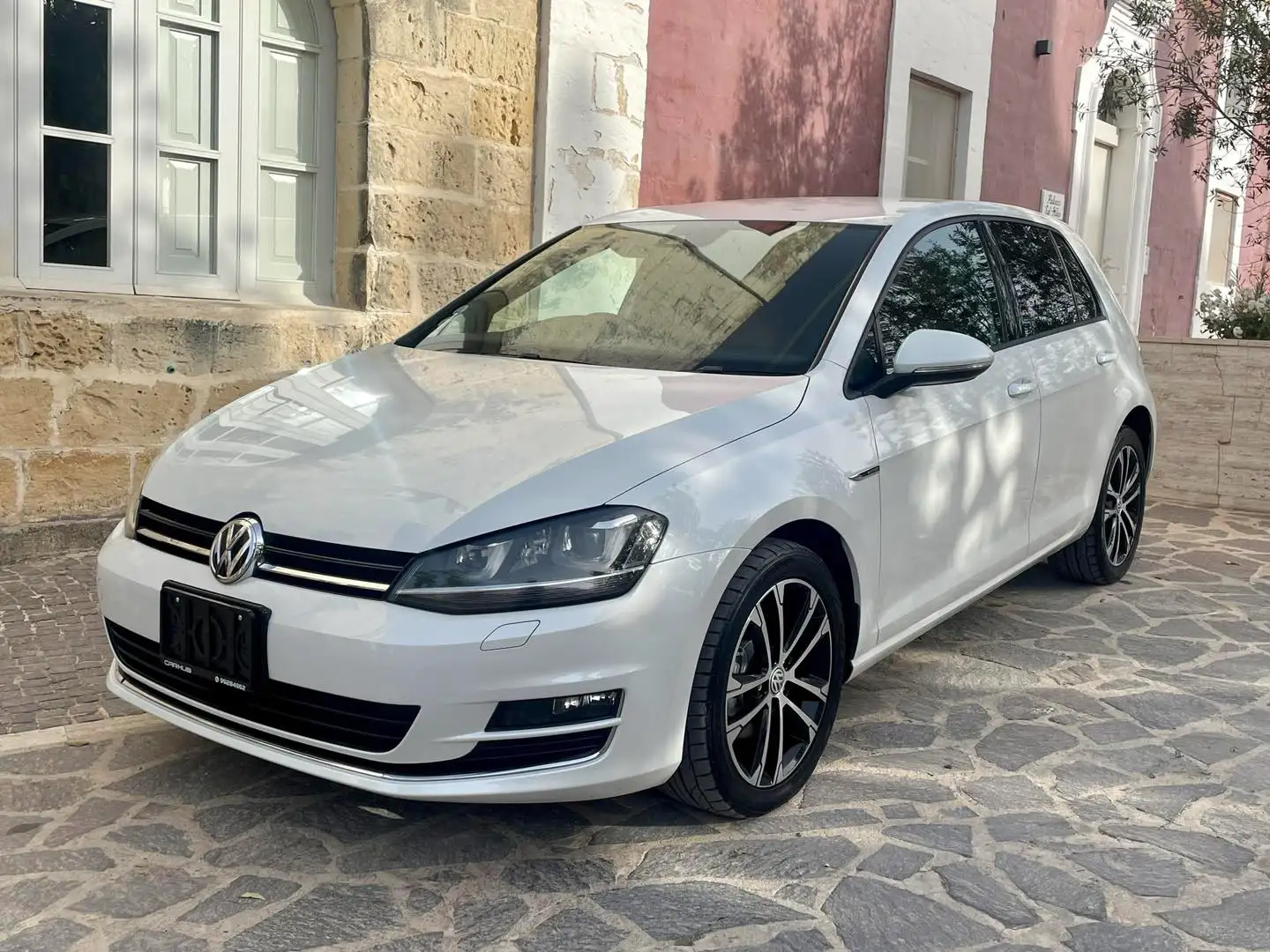 Volkswagen Golf 2015 E Bardhë ne Shkodër