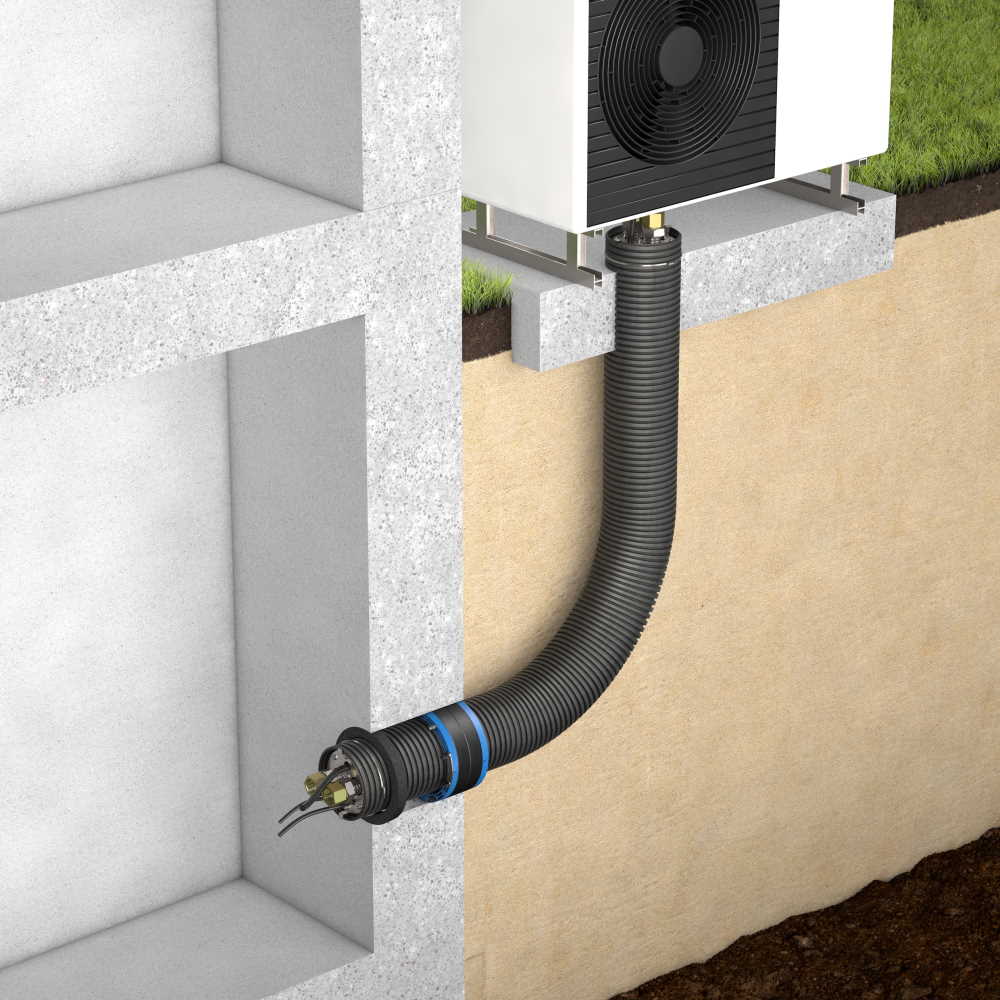 Durchführungssystem mit Mantelrohr und Edelstahlwellrohren zur Verbindung einer außenstehenden Luft-Wasser-Wärmepumpe mit dem Gebäude