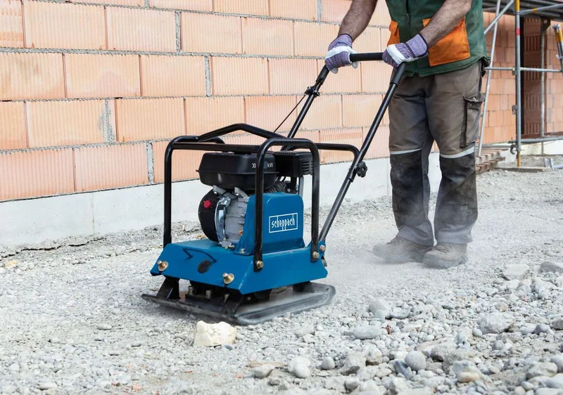 PLATE COMPACTOR