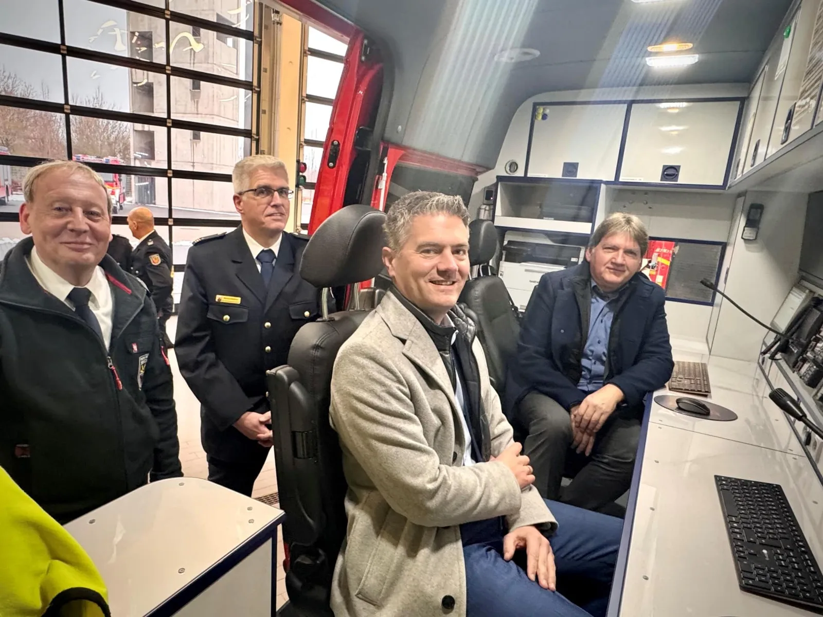 Wenn jede Sekunde zählt: Neuer ELW für Alzey offiziell im Dienst